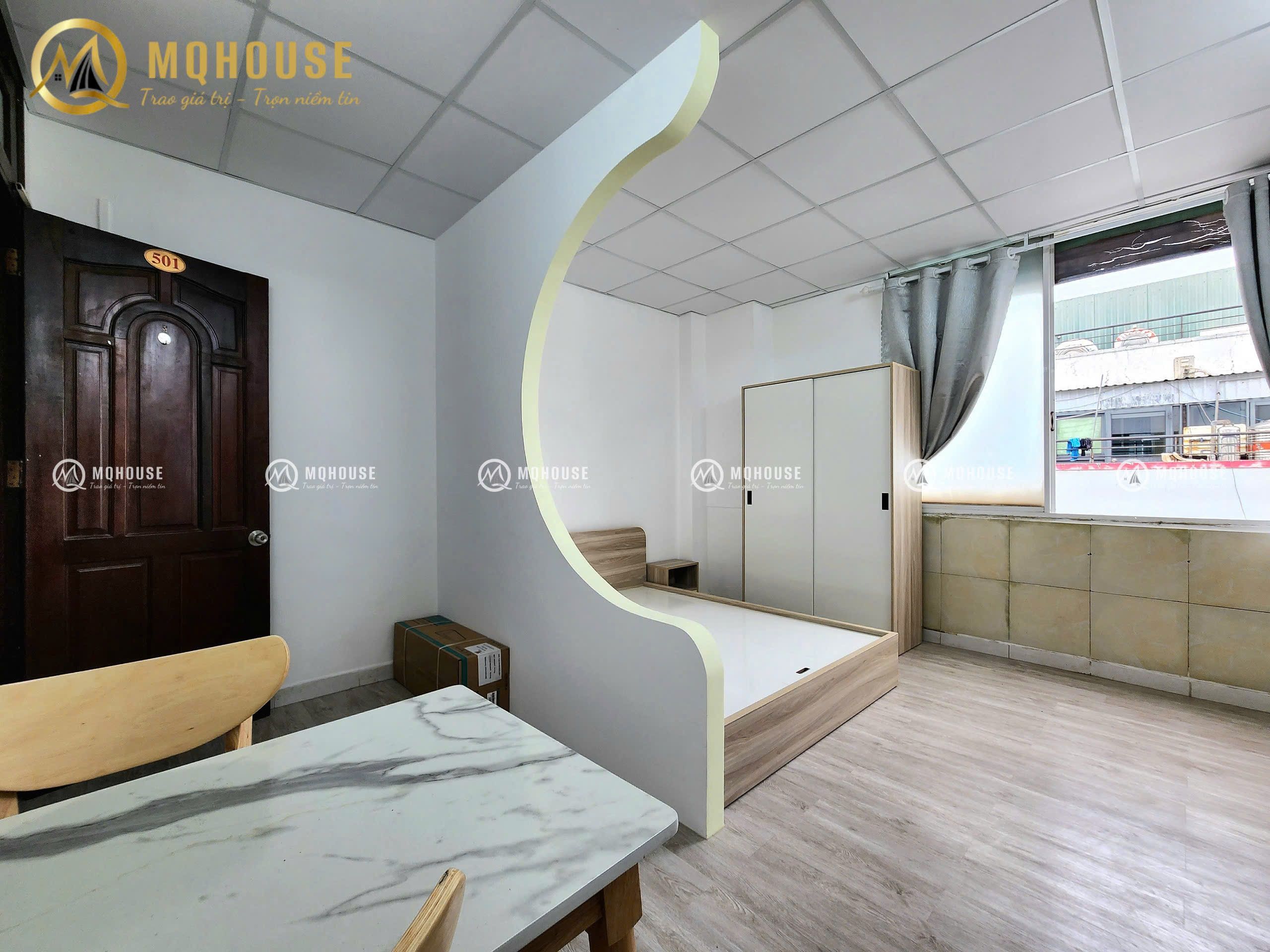 Studio cửa sổ giá rẻ ngay Etown cộng hoà - Tân Bình (thang máy)