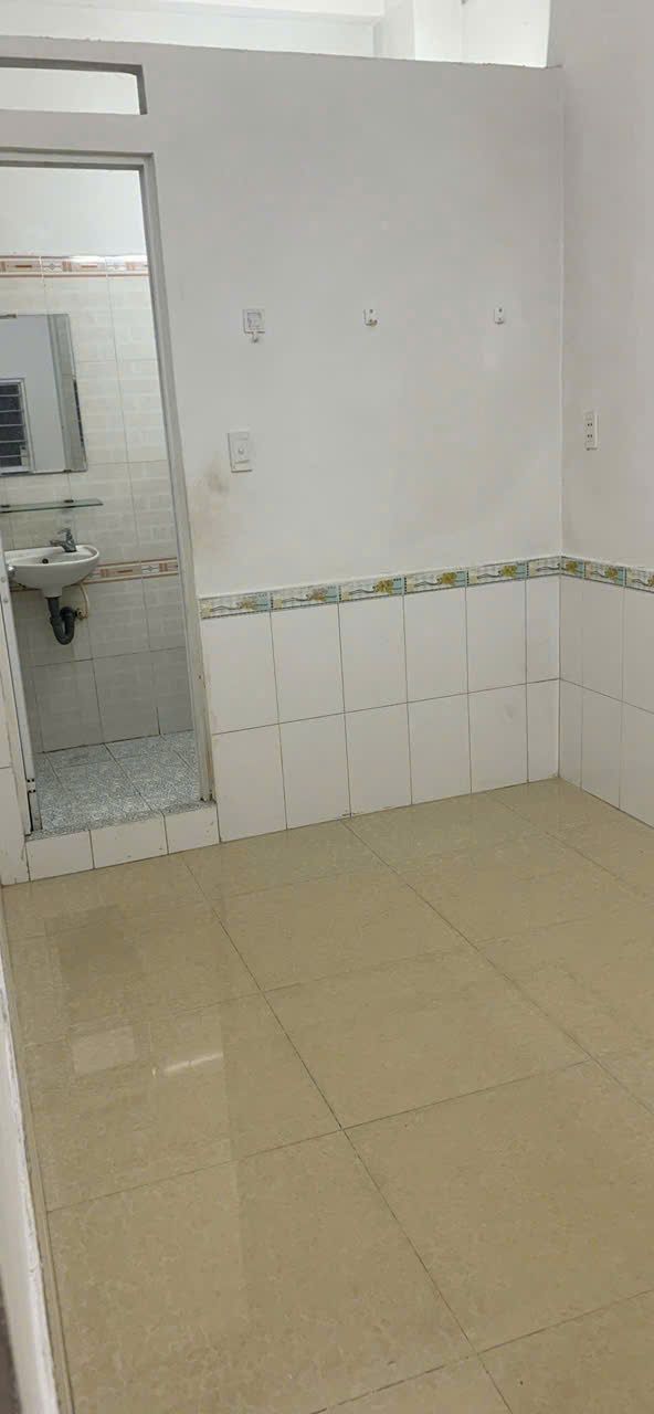 cho thuê phòng trọ nhà sạch sẽ thoáng mát yên tĩnh, an ninh