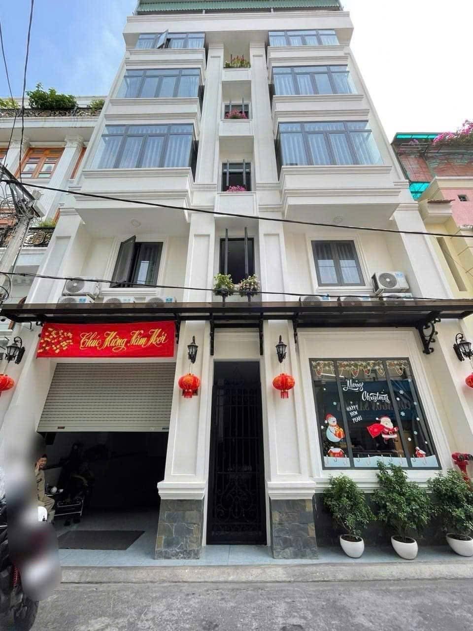 Cho thuê chdv sạch sẽ chỉ 4,5 lúa gần sân bay quận Tân Bình