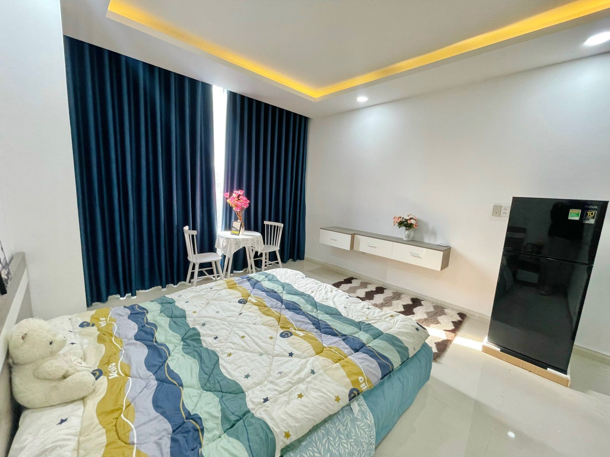 Phòng cho thuê đầy đủ nội thất tiện nghi gần CV Gia Định