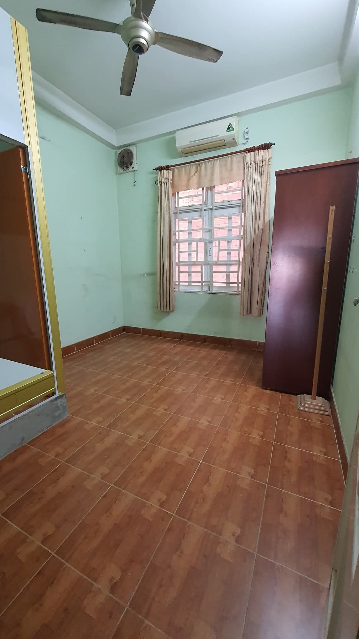 phòng trong nhà nguyên căn giá rẻ ngay đỗ xuân hợp