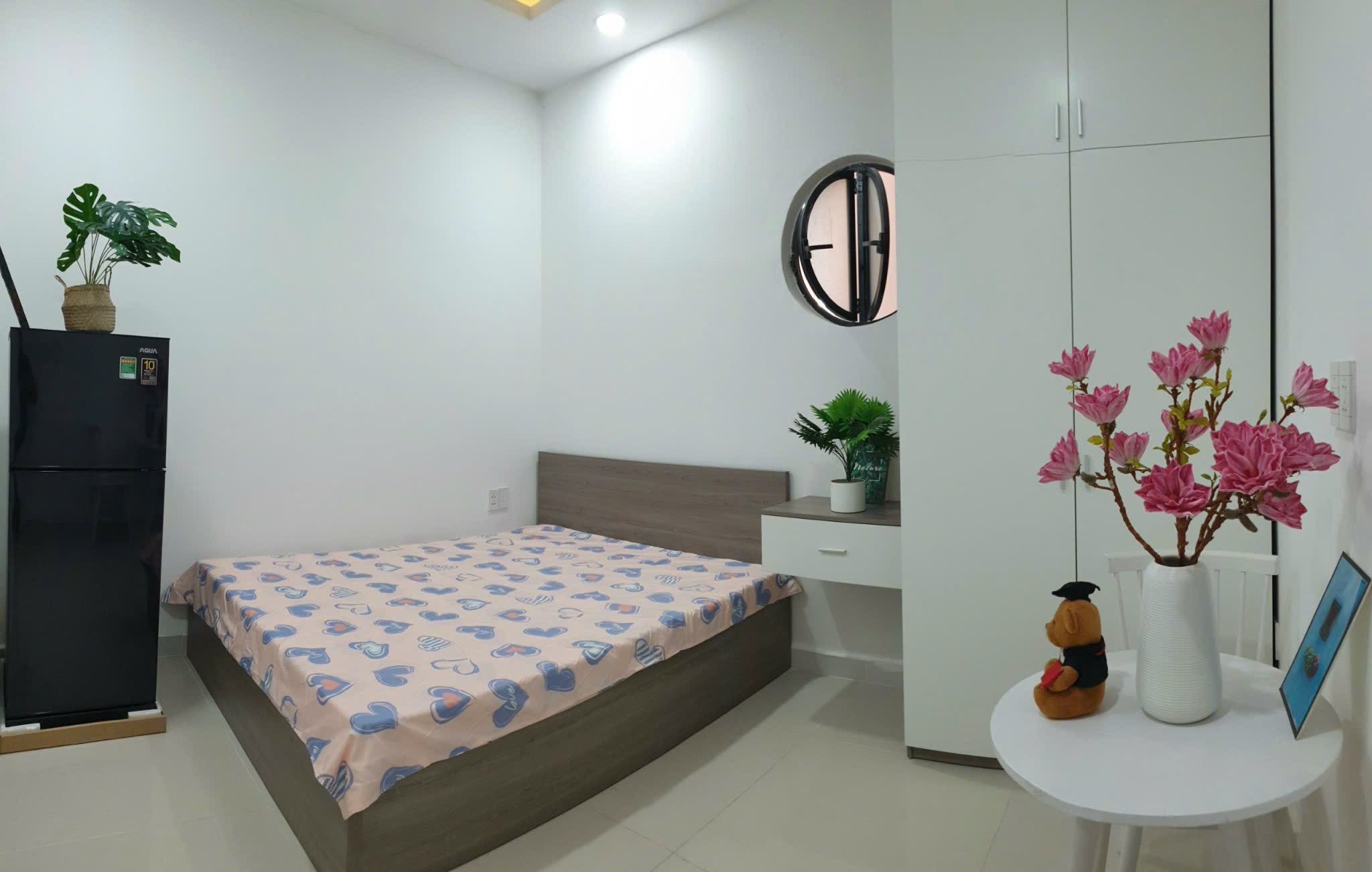 Phòng cho thuê full nội thất gần công viên Gia Định - Sân bay