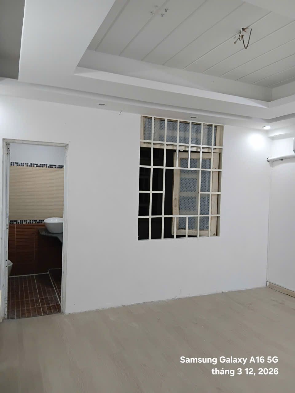 Cho thuê phòng trọ, căn hộ mini 20-30m2/phòng, phòng gia đình thoáng rộng có sân thượng khu bếp riê