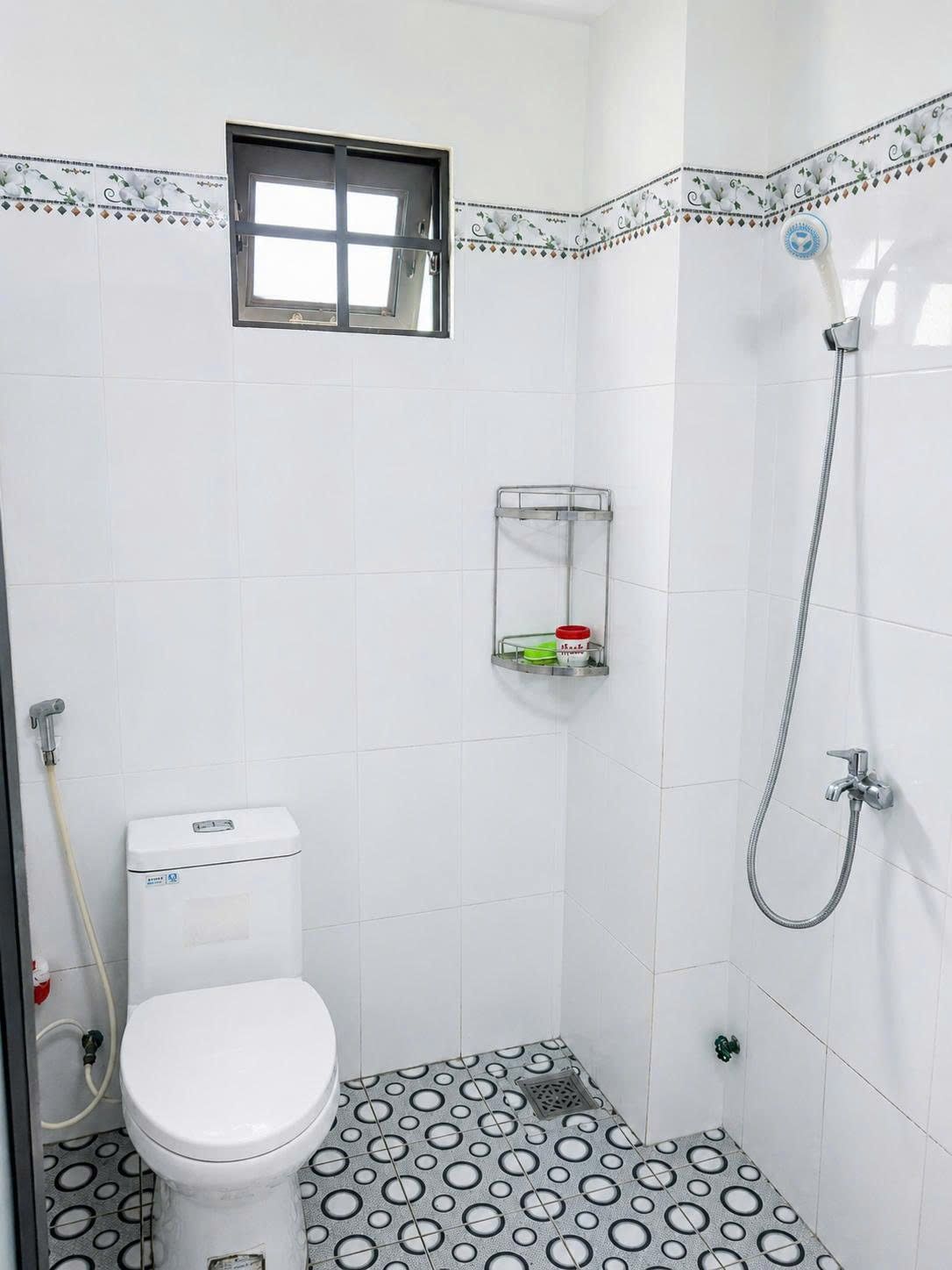 CHO 01 NỮ THUÊ PHÒNG 30M2, GẦN CẦU THỊ NGHÈ, 4,5TR