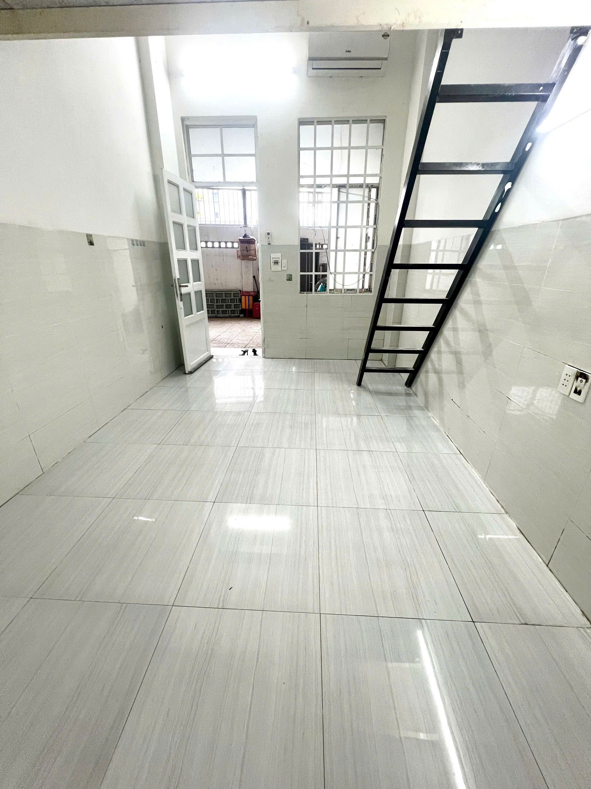 Cho thuê phòng trọ đường 22 sau lưng căn hộ 4S Linh Đông Thủ Đức