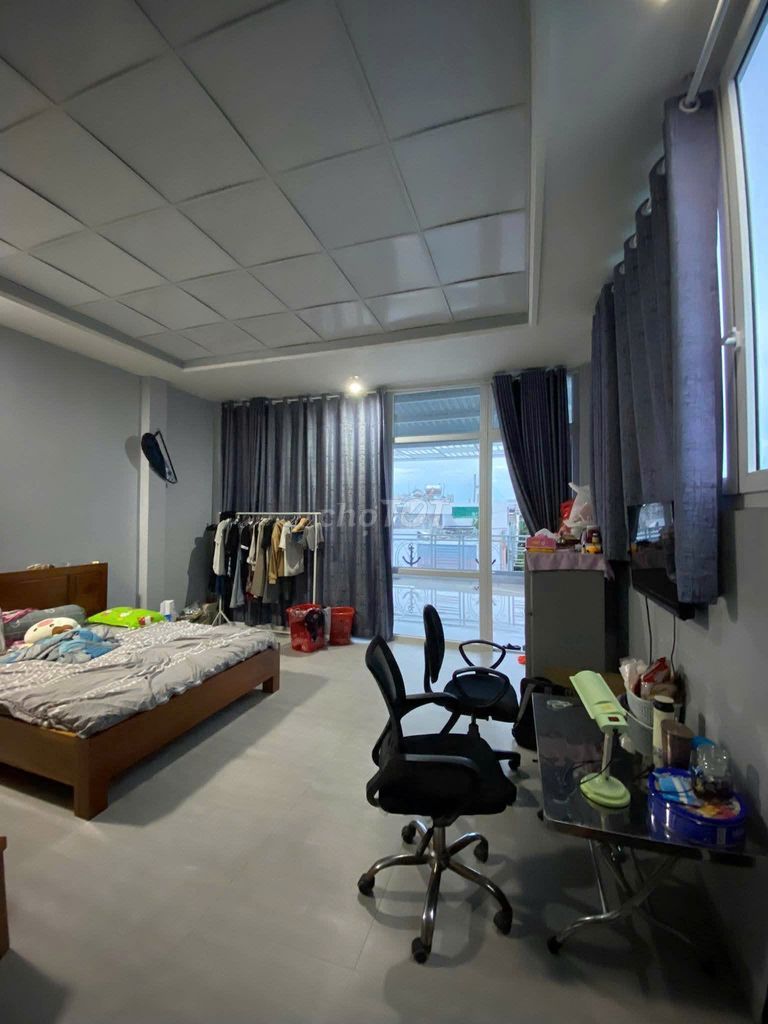 Tìm nữ ở ghép - 35 m² full nội thất, thang máy - Trần Trọng Cung, Q7