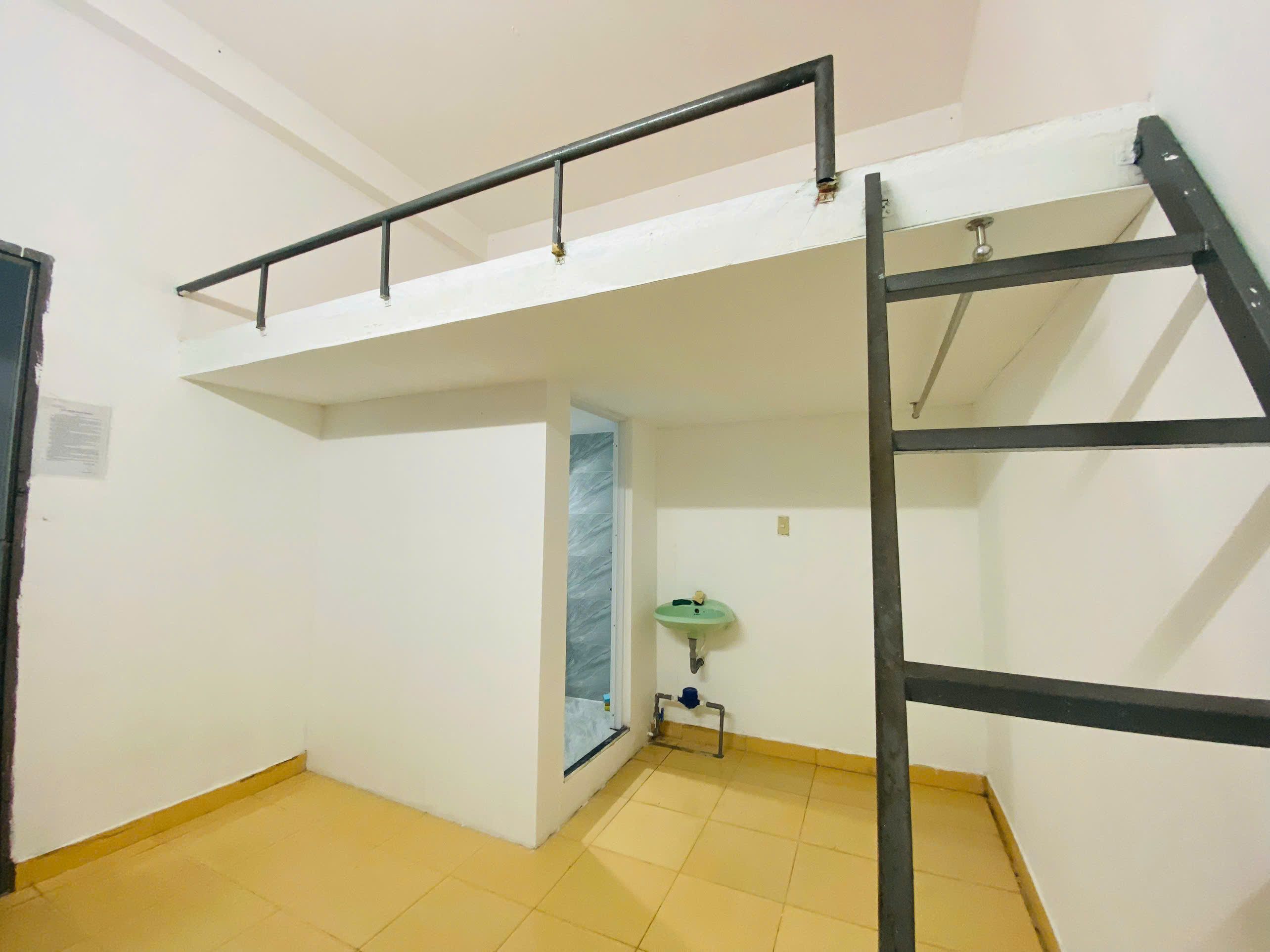 CHO NAM SINH VIÊN THUÊ PHÒNG GÒ VẤP