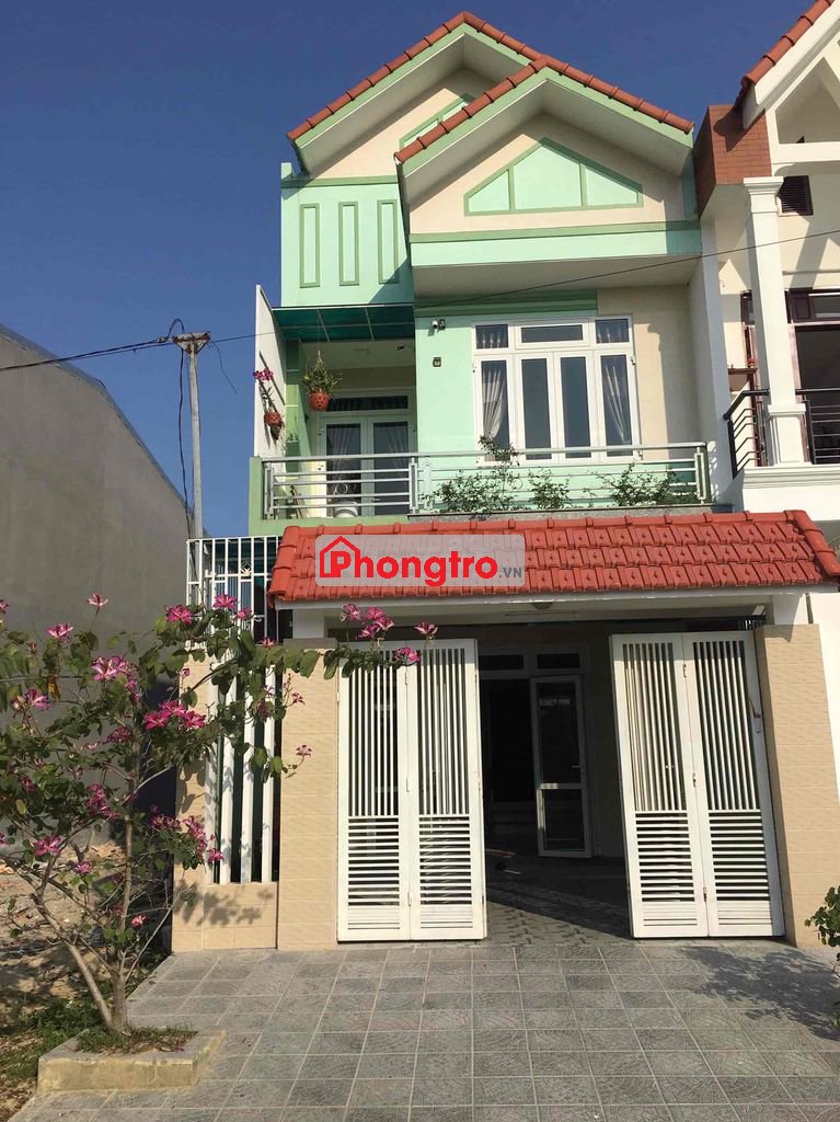 Cho thuê nhà gần mặt đường Nguyễn Hoàng