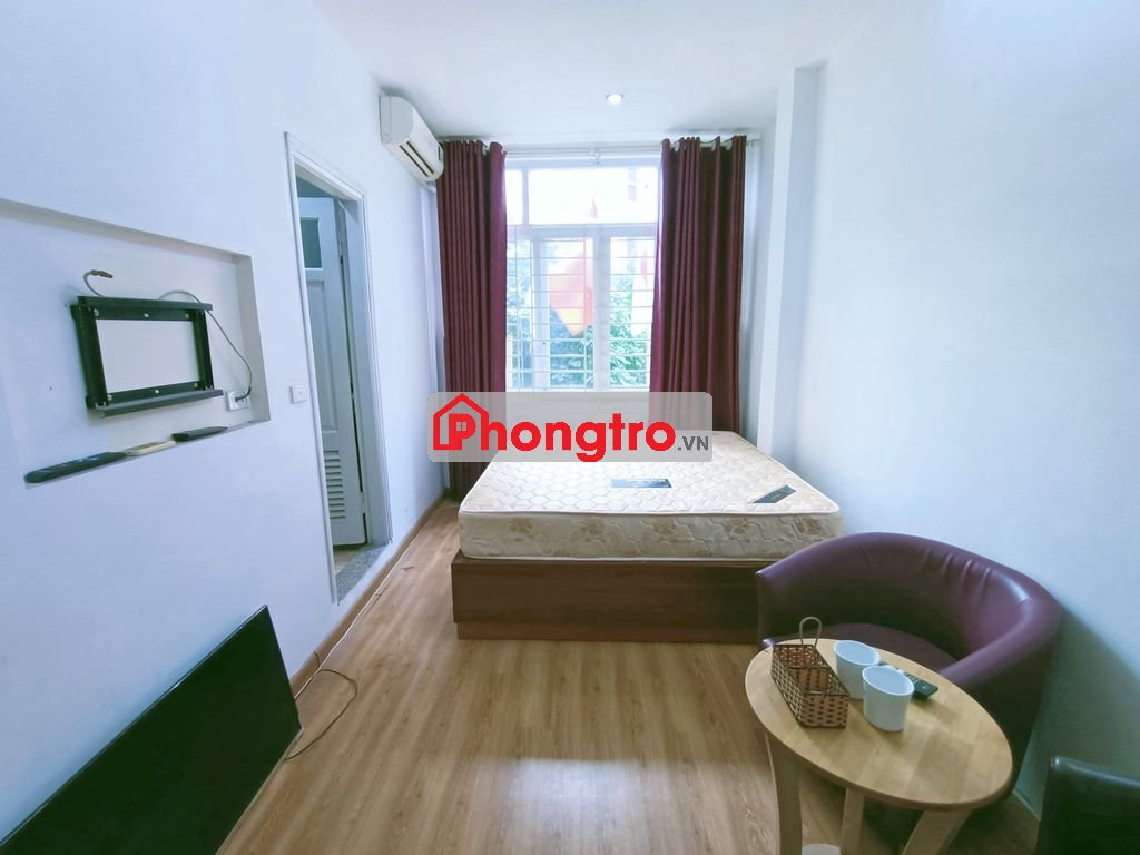 Chính chủ cho thuê căn hộ Studio ngõ 76 Duy Tân - oto đỗ cửa