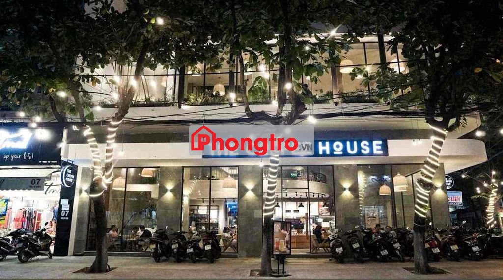 💜Cho thuê lô góc 3 tầng trống mặt tiền Hải Châu , dtsd 690m2