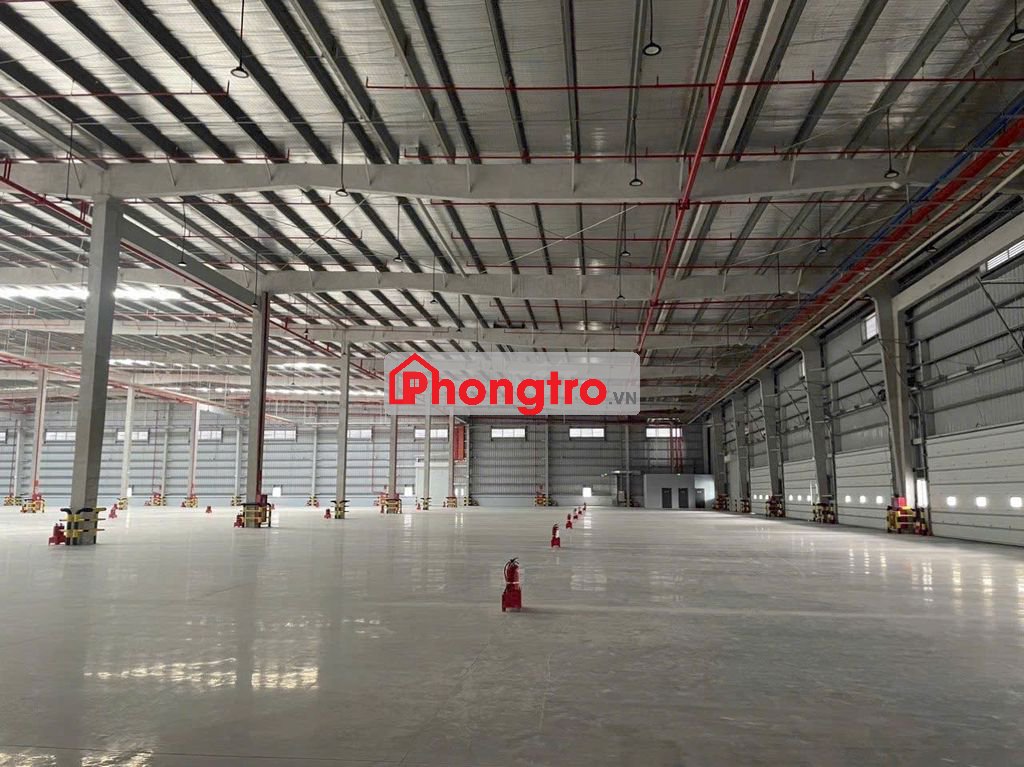 Cho thuê kho xưởng mới đẹp 11.000m2 trong KCN Đức Hòa, Long An