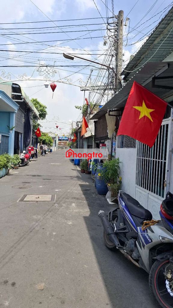 Phòng trọ 1.1 triệu gần kcn sóng thần dĩ an
