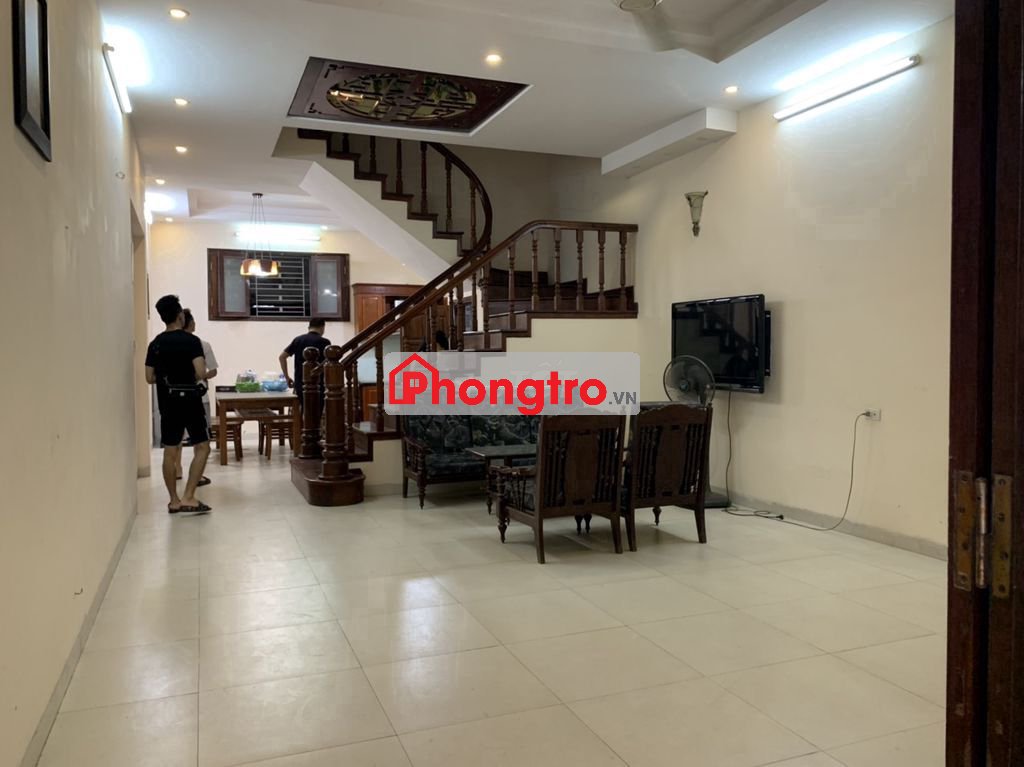 Cho thuê nhà ngõ 55 phố Đỗ Quang, Diện tích 60m2 x 4 tầng mặt tiền 5m