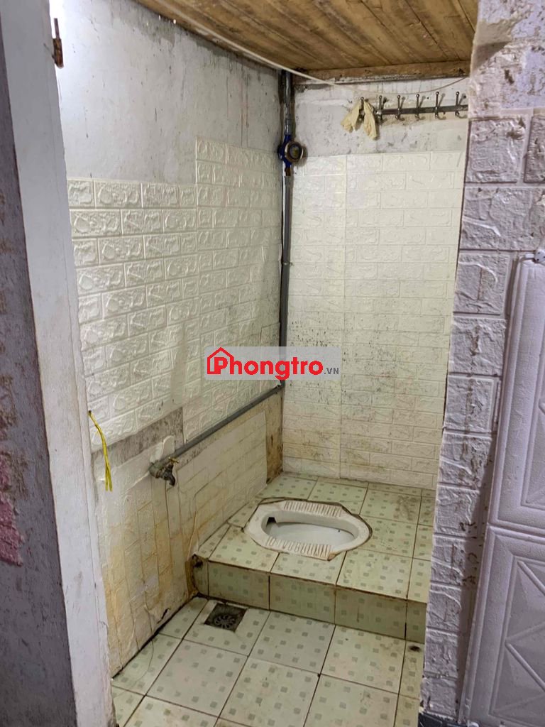 cho thuê phòng tại số 4 phố tu hoàng p, khép kín