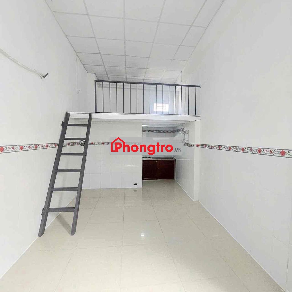 Sát Lotte,Đại Học Tôn Đức Thắng- Phòng Rộng-Gác Cao-Hẻm Xe Hơi