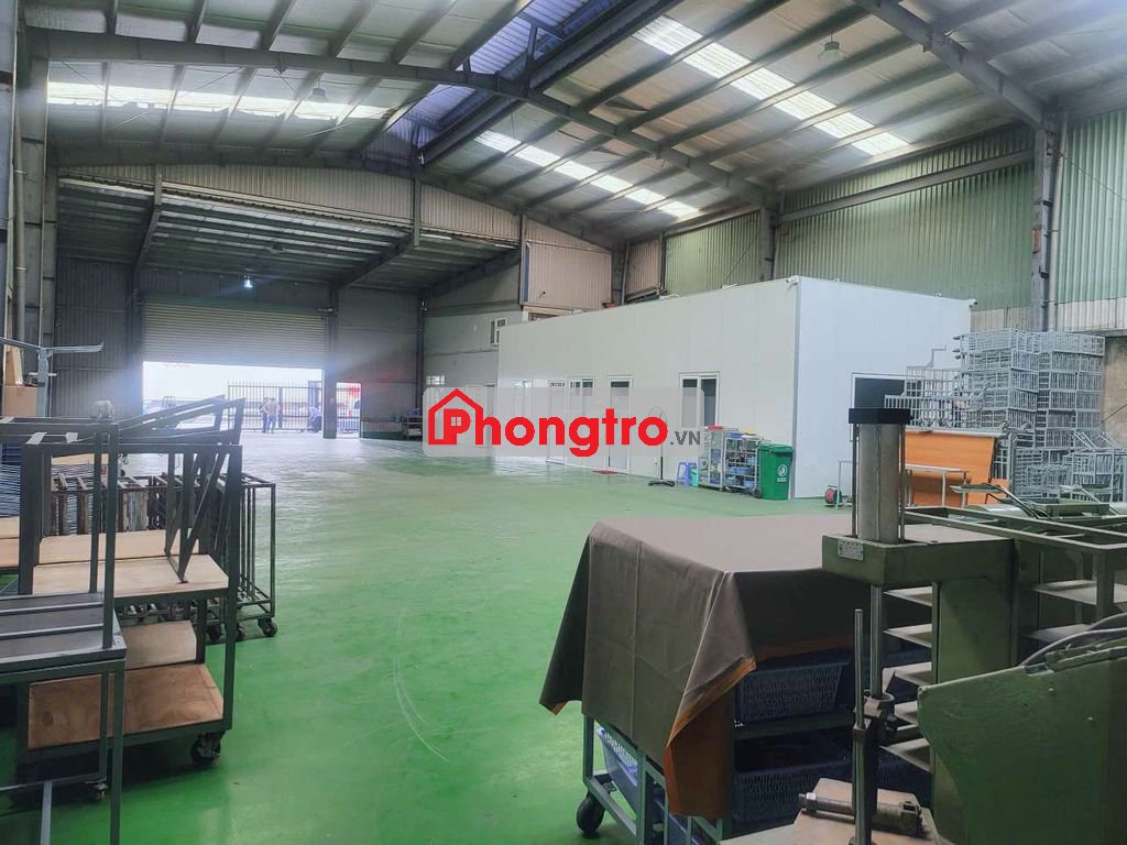 CHO THUÊ XƯỞNG 800M2 MẶT TIỀN MP-TV