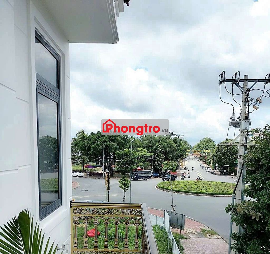 CHO THUÊ NHÀ MẶT TIỀN HOÀNG HOA THÁM PHÚC ĐẠT
