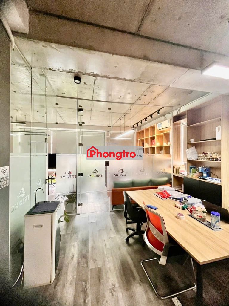 Cho Thuê Văn Phòng Full Nội Thất Tầng 3 Đường 25m Vạn Phúc City