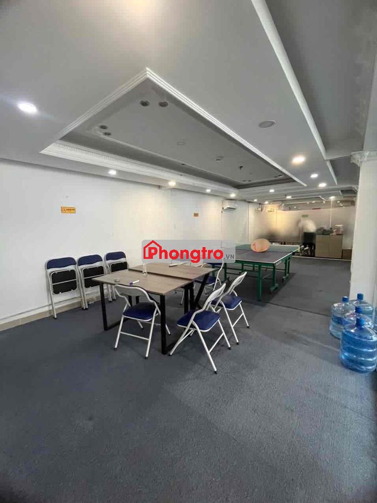 Cho thuê văn phòng sẵn vách kính có máy lạnh kế vòng xoay Lăng Cha Cả