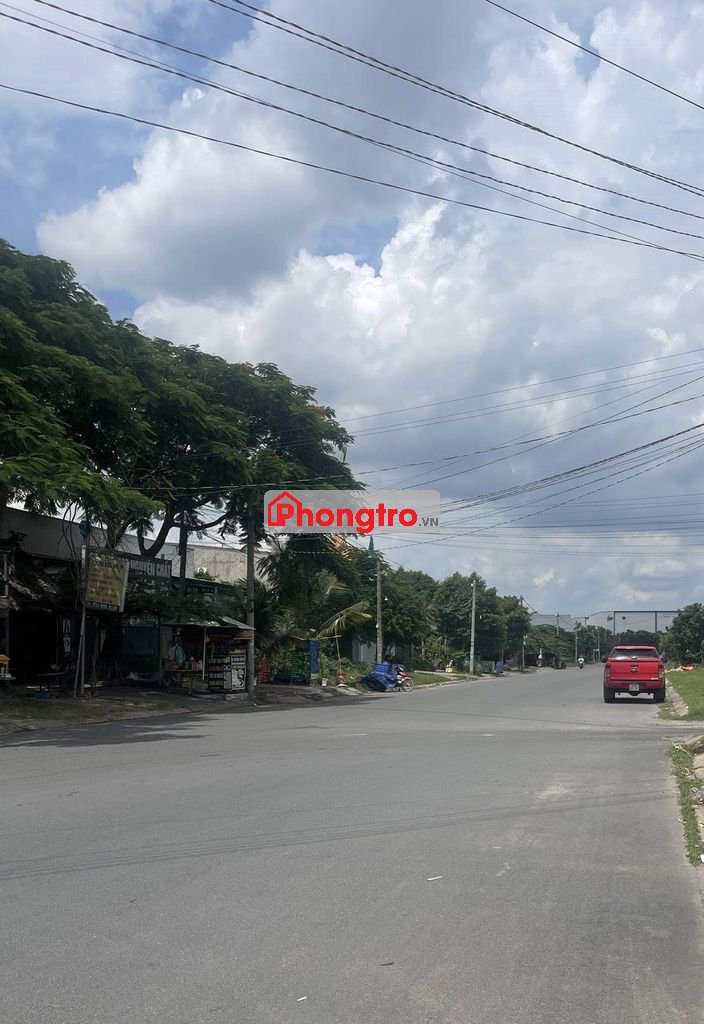 Cho thuê KHO 200m2 khu dân cư Tứ Hải đường xe 10 tấn dĩ an bình dương