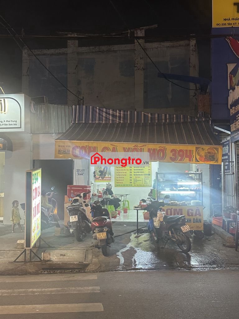 Sang quán cơm gà đang hoạt động tốt mt Tân Kỳ Tân Quý
