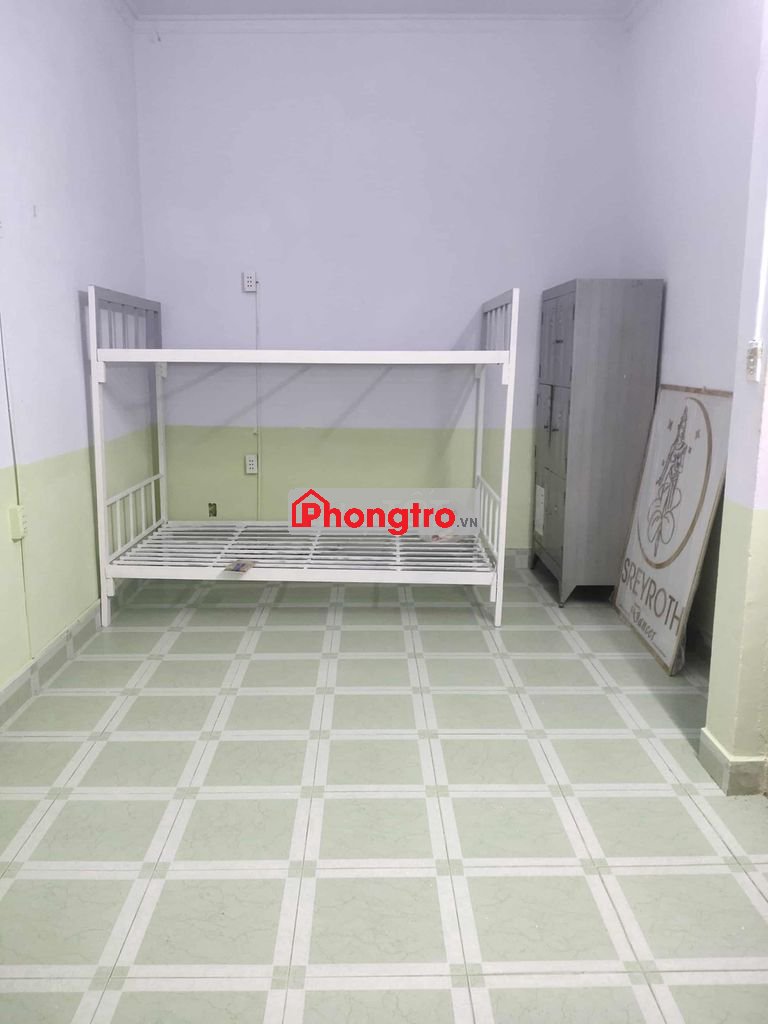 Pass phòng trọ lầu 1 rộng 16 - 17m2 quận 7 ở khu Lý Phục Man