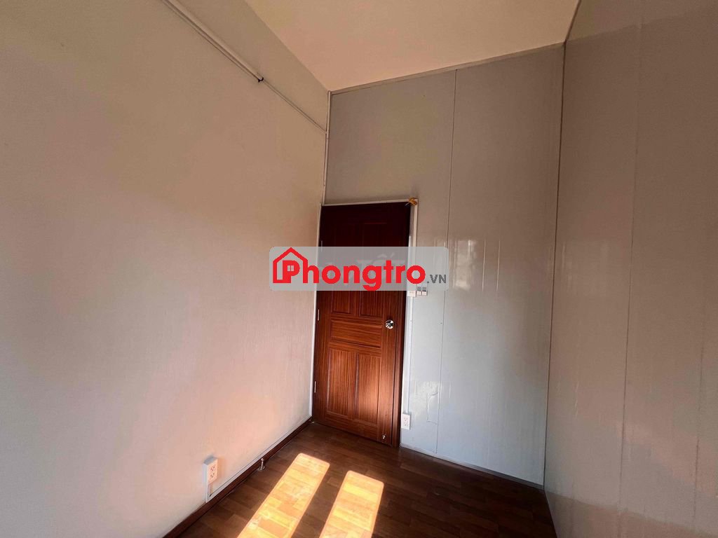 phòng trọ cho sinh viên nữ 631A CMT8 P15 Q10