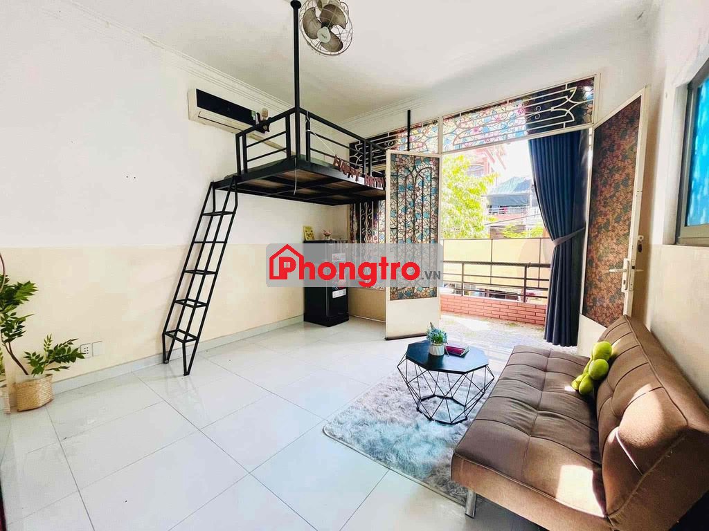 Duplex ban công đầy đủ tiện nghi-Ngay cầu Chánh Hưng