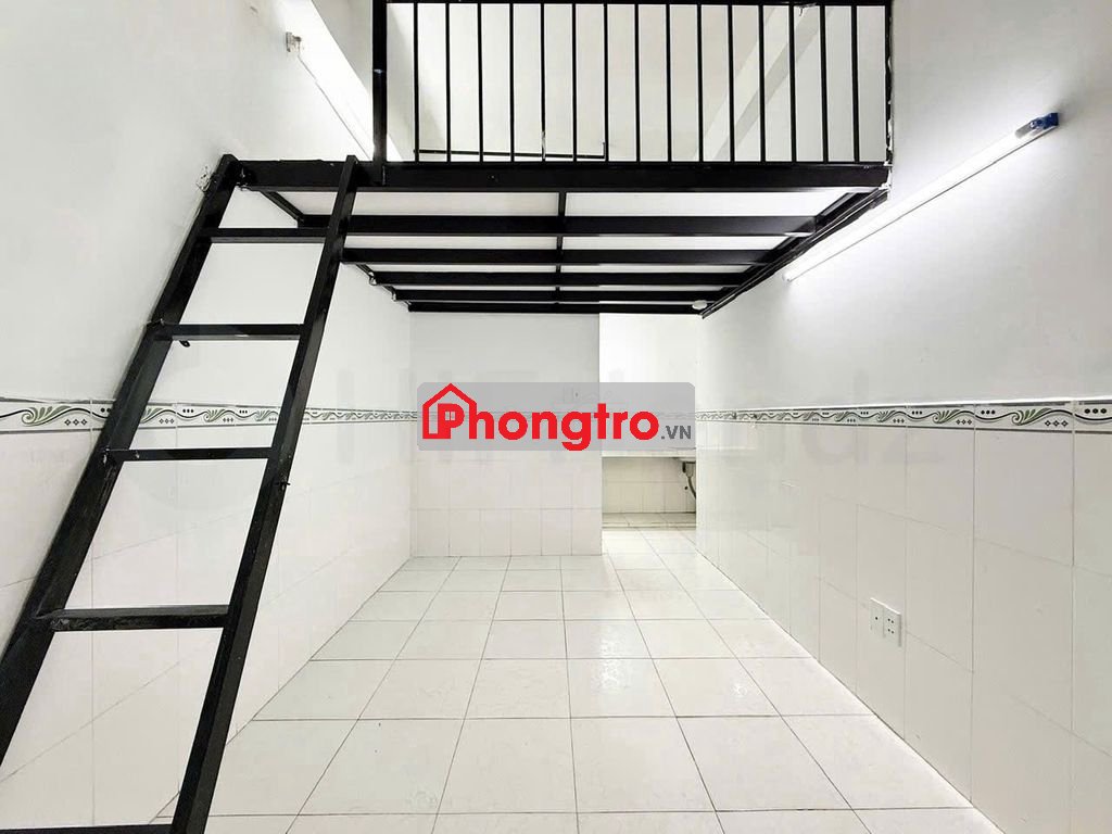 Phòng trọ có Gác Ngã tư hàng xanh - Có cửa sổ thoáng - Có nhà xe riêng