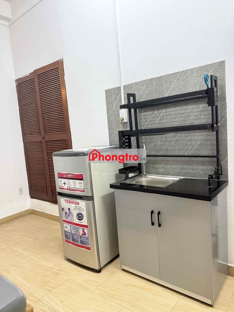 phòng ban công full nội thất Điện Biên Phủ quận 10