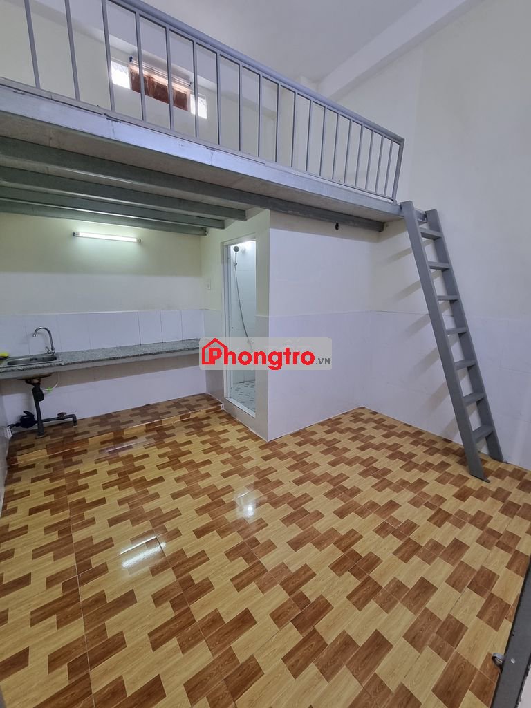Phòng cho thuê Ngay CĐ Công Thương, có gác, gần ngã 4 Thủ Đức, an ninn