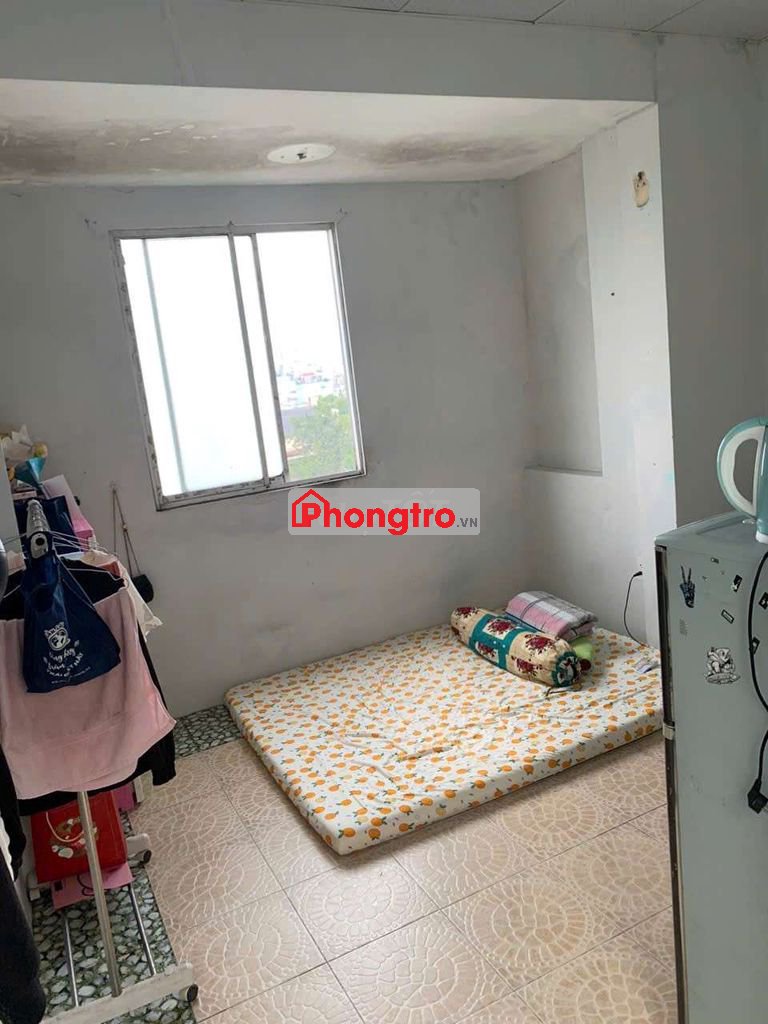 Phòng máy lạnh 20m2. Đường Tạ Quang Bửu P4 Q8