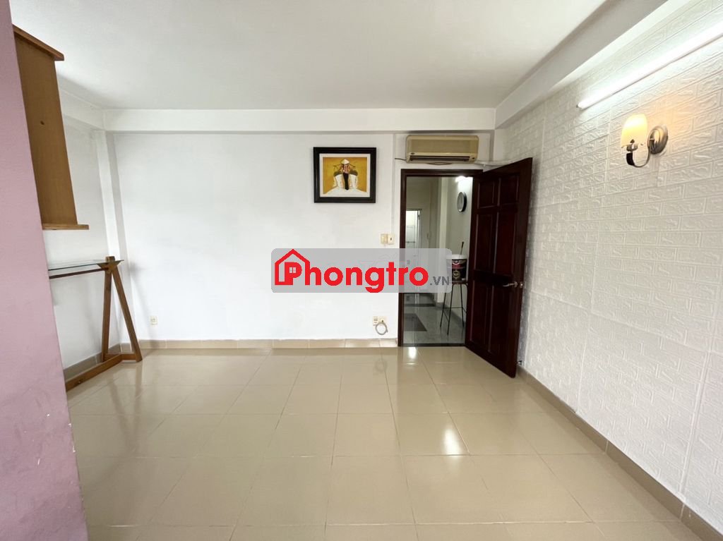 Nhà Phố Có 4 Phòng Đẹp Có Sẵn Máy Lạnh