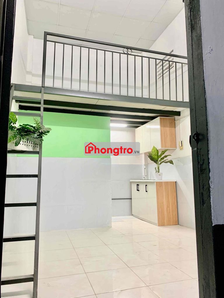 Phòng đẹp có máy lanh,tủ bếp như hình