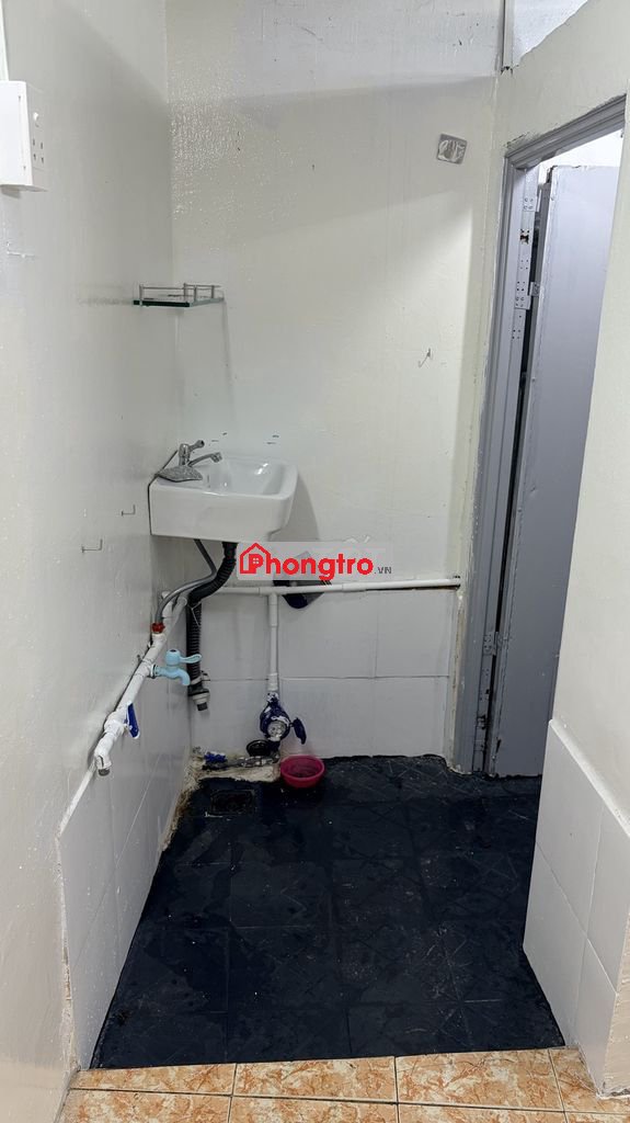 Phòng trọ riêng nguyên căn, có đồng hồ điện riêng - khu vực yên tĩnh