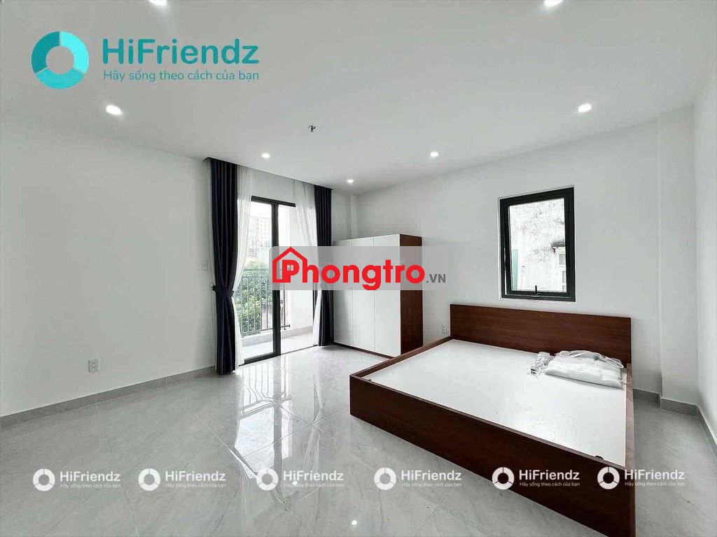 CHO THUÊ PHÒNG BAN CÔNG MỚI XÂY ĐI BỘ QUA ĐẠI HỌC NGUYỄN TẤT THÀNH