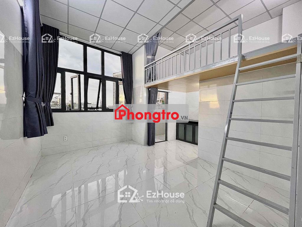 phòng trọ gác cao đứng được ban công thoáng gần ngay ngã tư hàng xanh