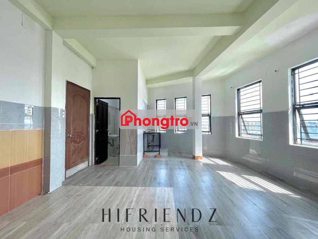 EM CHO THUÊ PHÒNG TRỌ CỬA SỔ TRỜI SIÊU THOÁNG MÁT NGAY HƯƠNG LỘ 2