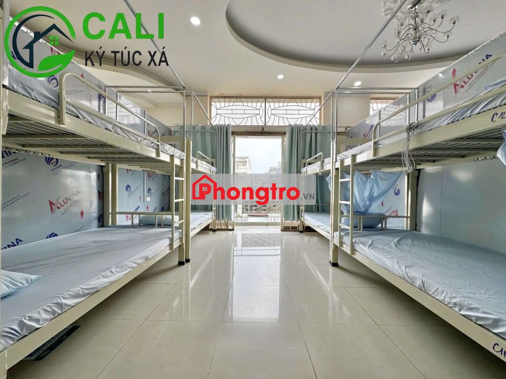 📍KÝ TÚC XÁ cho Sinh Viên và Người Đi Làm ngay CV Lê Thị Riêng