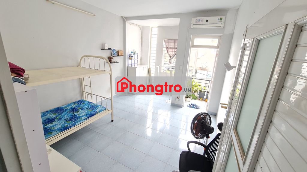 Nhà ở ghép cho nam