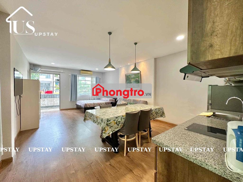 CHO THUÊ STUDIO BAN CÔNG 50m2 VIEW BỜ KÈ HOÀNG SA CỰC CHILL.