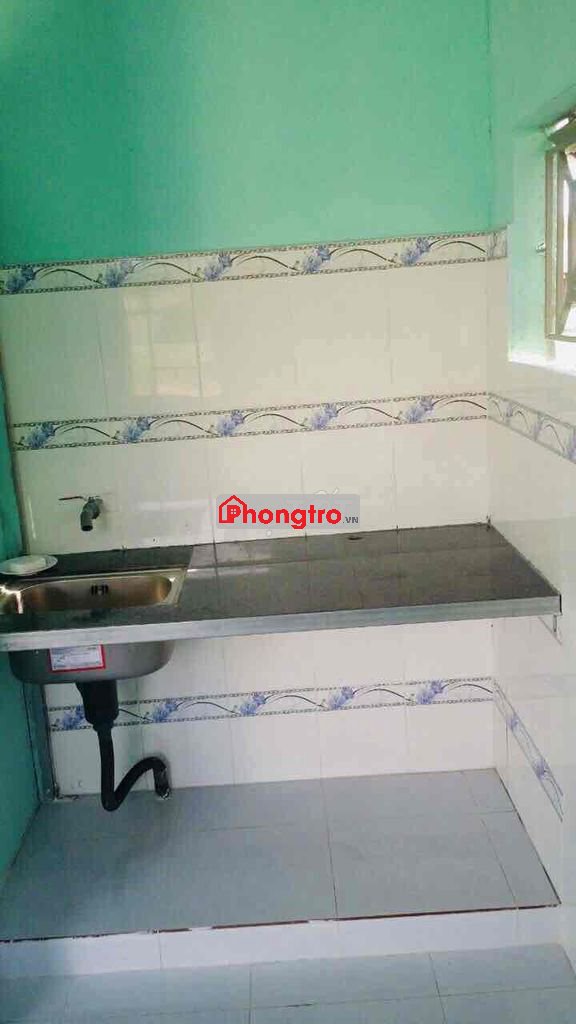 Nhà trọ sạch sẽ, an ninh, đi về 24/24 diện tích 24m2 có gác