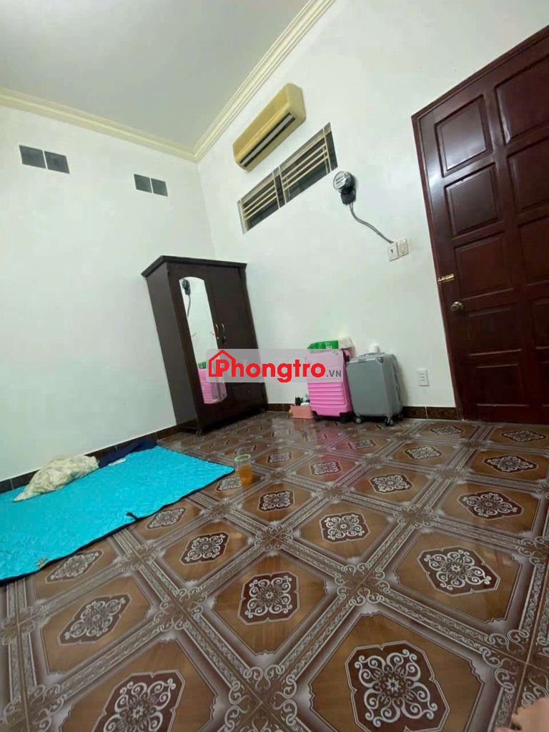 Cần cho 1 bạn nữ thue phòng trong nhà nguyên căn