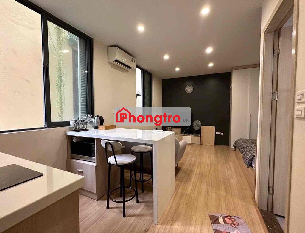 Phòng 35m2_Studio_Ban Công_Nhiều Cửa Sổ_Full/ít NT_Ngã Tư Phú Nhuận