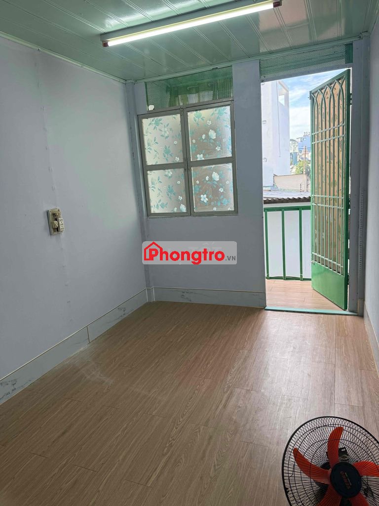 cần bass lai phỏng có chỗ đế xe nầu ăn tolec riêng . ..