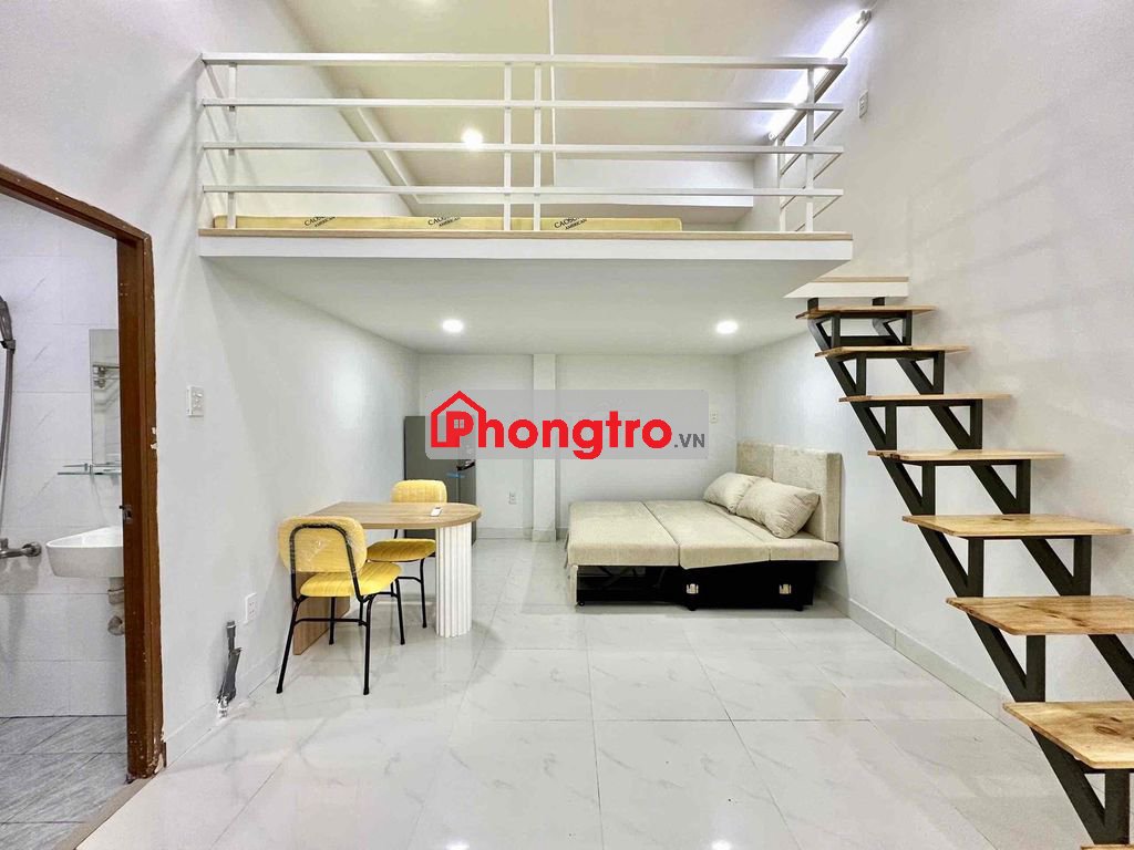 PHÒNG CÓ GÁC BAN CÔNG PHƯỜNG 15 TÂN BÌNH