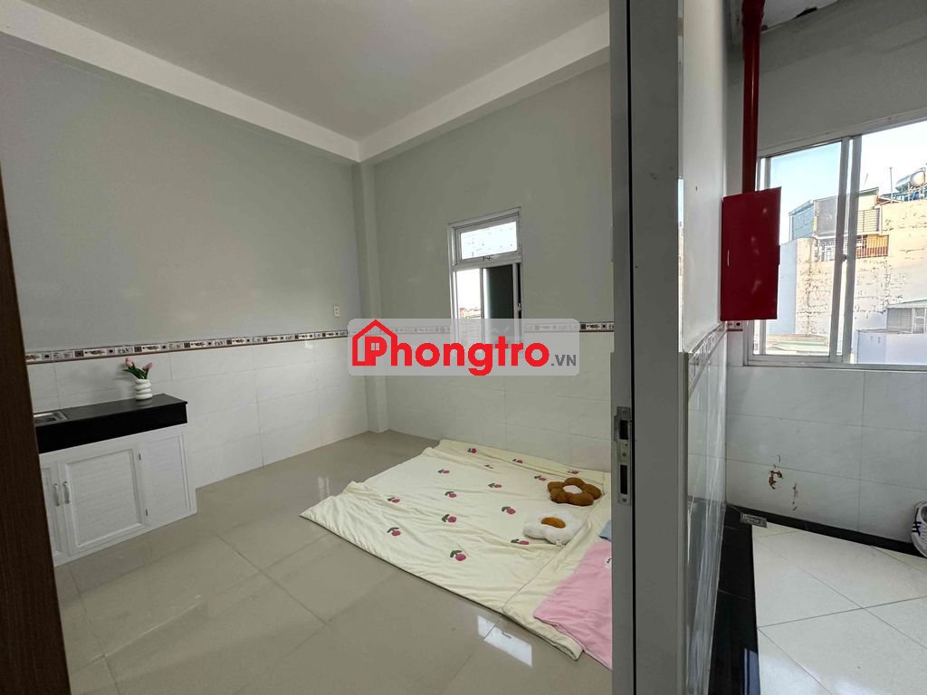 Studio Nguyễn Văn Lượng Máy lạnh+ tủ mới 3tr3-3tr5-3tr6