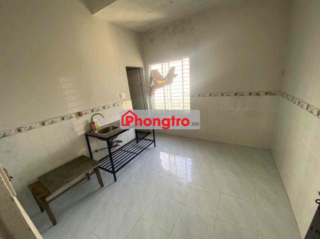 -Hết tháng 12 ni. Bên mình có dư 1 phòng. Kiệt ngũ hành sơn. . Có điều