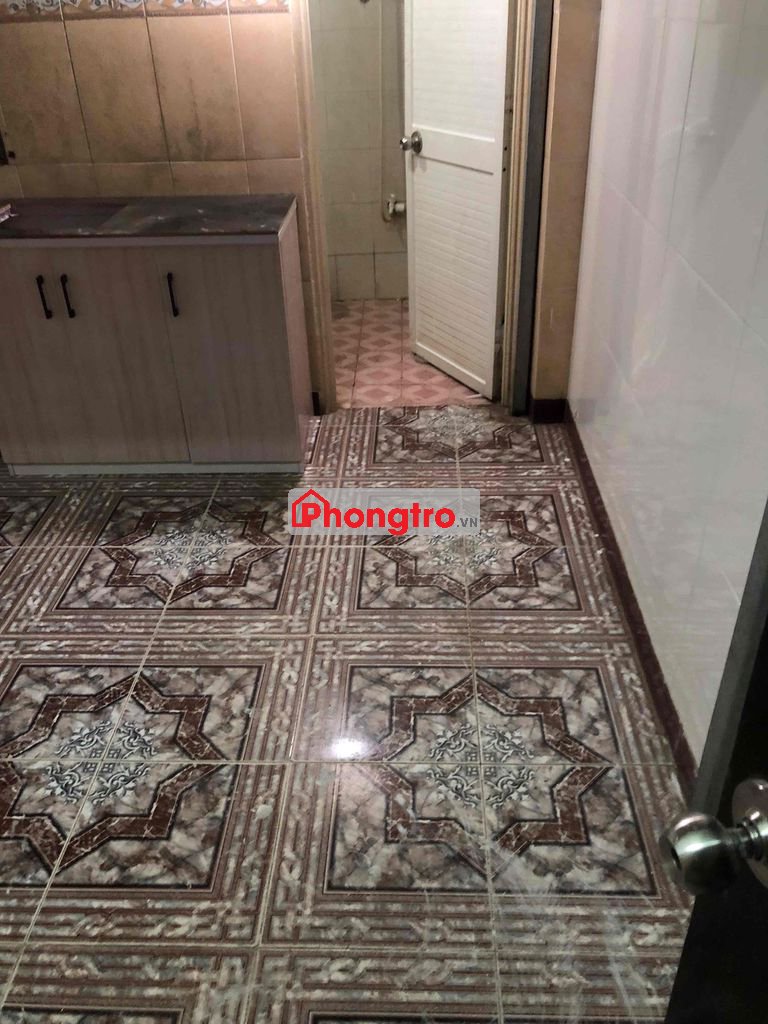 Nhà mặt tiền Tô ký- đối điện Cổng PMQT, Sinh Đi bộ đi học , An Toàn.