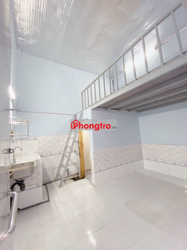Phòng mới sạch sẽ, gần cầu Bình Lợi